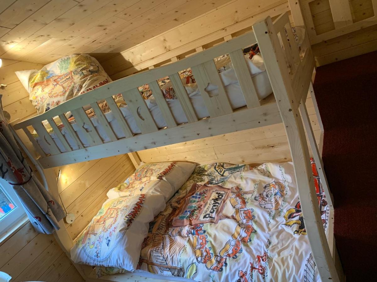 Ferienhaus Spielburg Altötting Eksteriør billede
